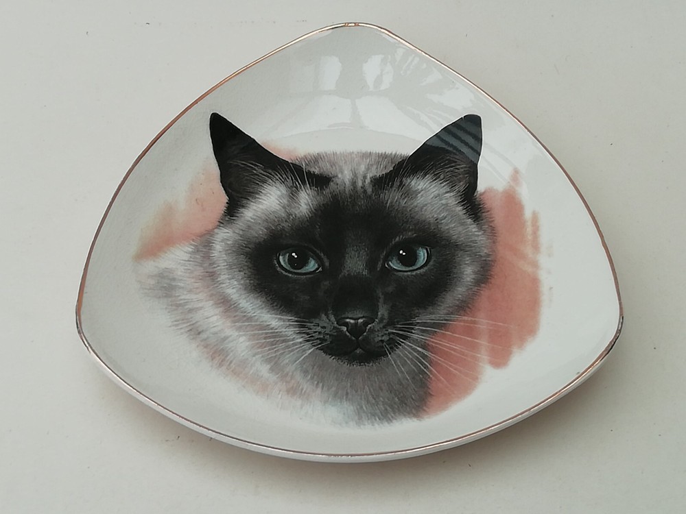 Vintage Sandland Siamese Cat Bone China Small Triangular Dish