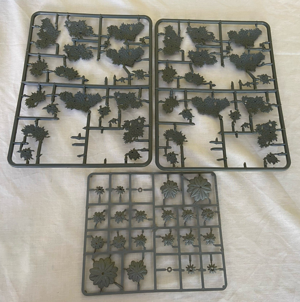 Games Workshop Terrain Plastic Treetops Unpainted