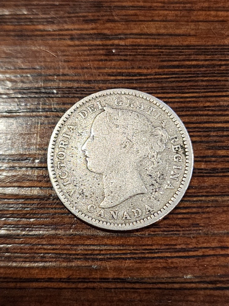 1901 Canada 10 Cents Silver Coin