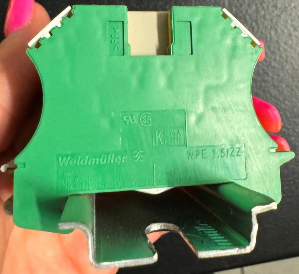 Johnson Controls 025-43331-000 Terminal Block