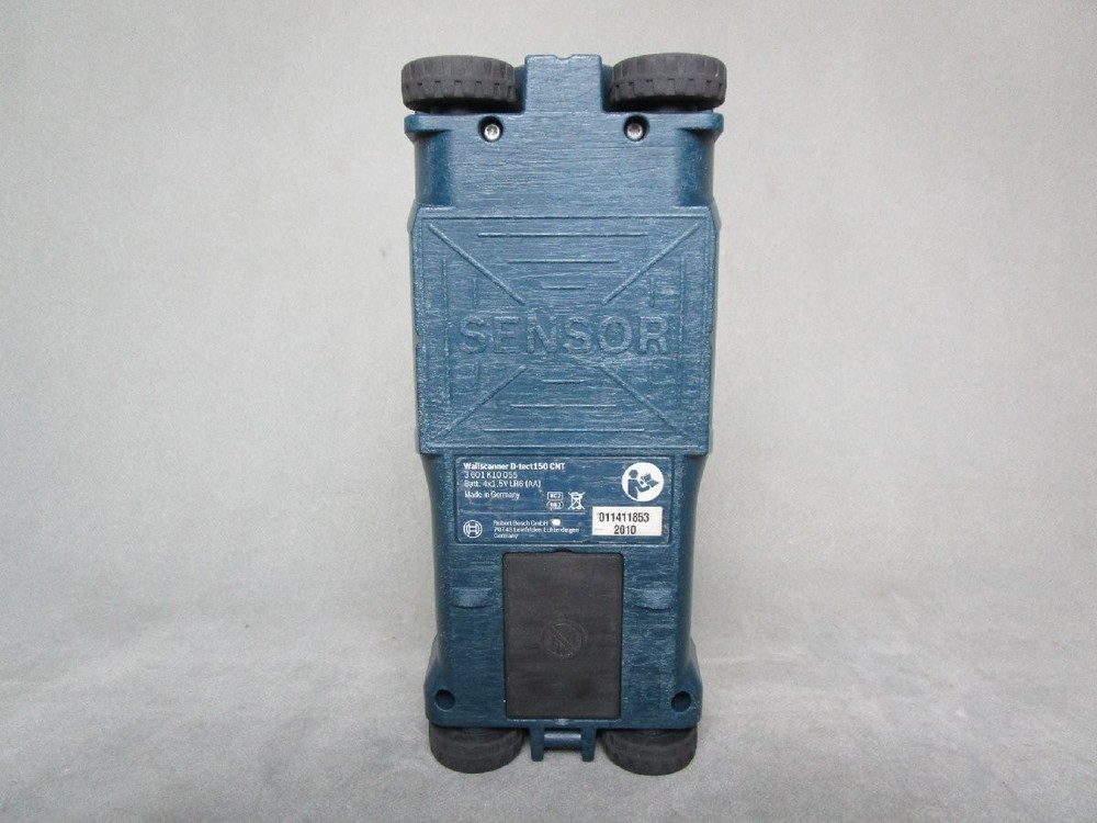 BOSCH D-TECT 150 wall Concrete Detector Scanner complete with case