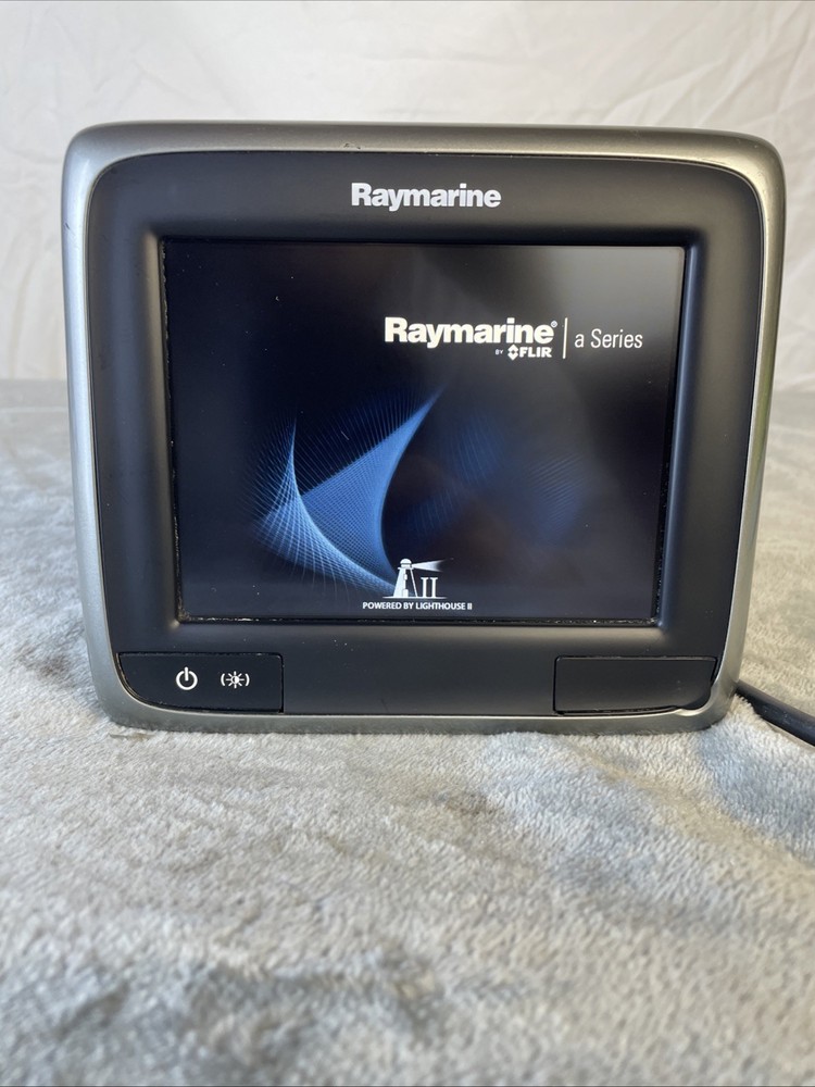 Raymarine a67 5.7″ Touchscreen MFD  E70077 Head Unit Only