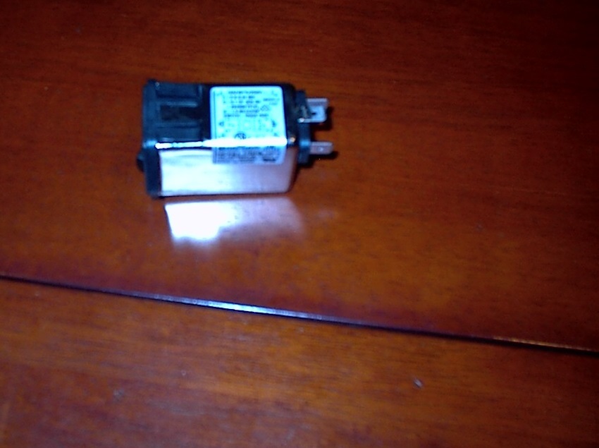 NEW CORCOM 10CFE1 EMI Filter AC Power Entry Module 10A