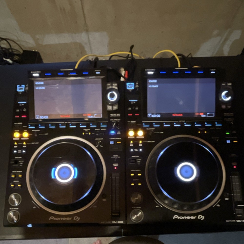 Two Pioneer DJ CDJ-3000 Single Deck Controllers With Cases