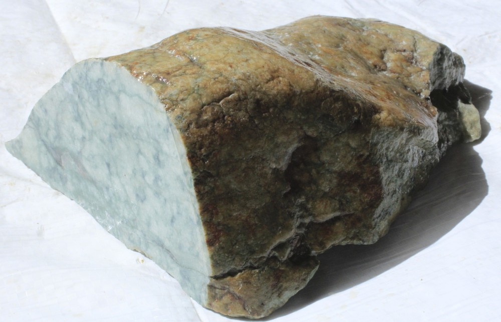 ++ Guatemala MOSSY MINT Jadeite jade 2.9kg