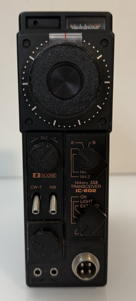 Vintage ICOM IC-202 Transceiver with Mic, Powers Up, S/N 0077