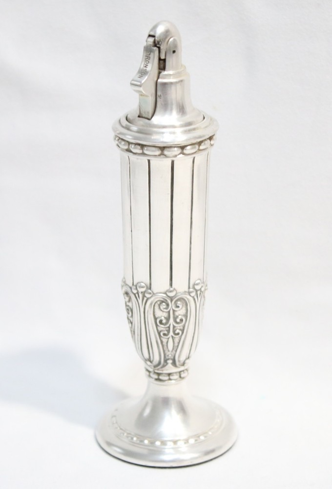 Vintage Silver Plate Ronson "JUNO " Table Lighter Working Condition