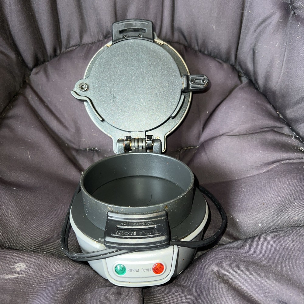 Hamilton Beach 25475 Breakfast Sandwich Maker - Silver