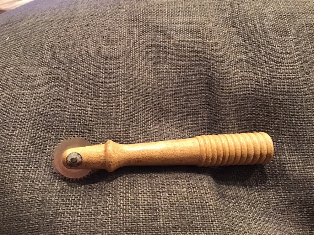 Vintage Tracing Wheel Wooden Handle Sewing Tools