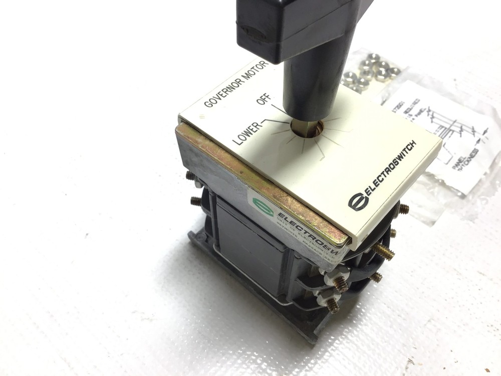 Electroswitch 505A703G43 Type W-2 Switch 600V 8A 300V 20A