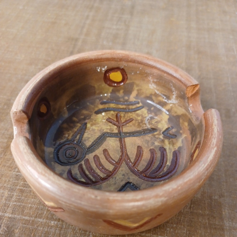 Urubamba Cusco Peru Hand Painted Clay Pottery Bird Ashtray 3"x1"