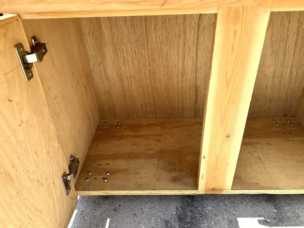 WORK BENCH SUITABLE FOR A SMALL LATHE OR A SEWING MACHINE WITH TOOL HOLDER