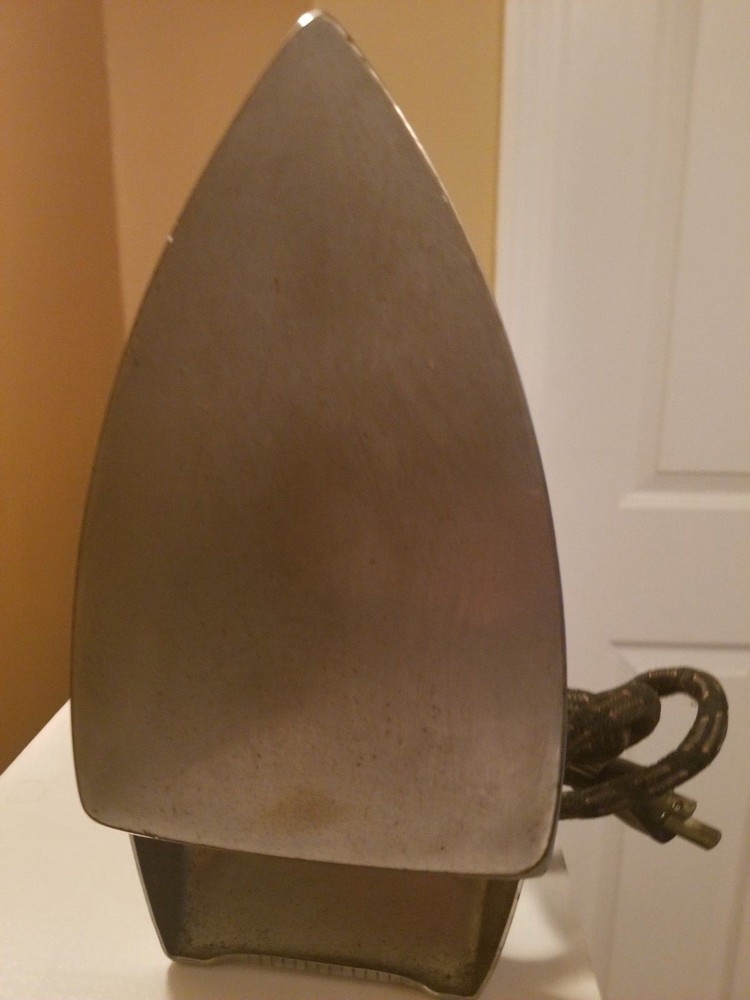 Vintage General Electric Iron