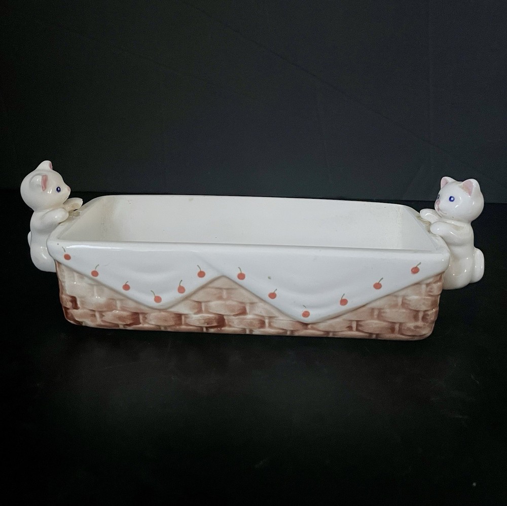 Vintage Ceramic Cat Cracker Server/ Basket