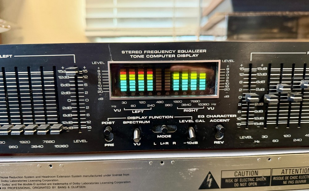 Numark EQ 2600 Tone Computer Display Stereo Frequency Equalizer Tested SEE VIDEO