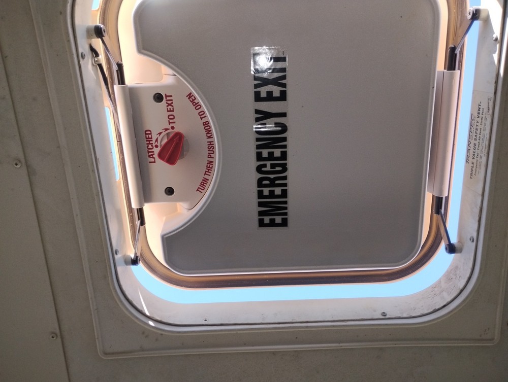 TRANSPEC EMERGENCY EXIT ESCAPE HATCH VENT ALARM BUS Hatch Only No Mounting
