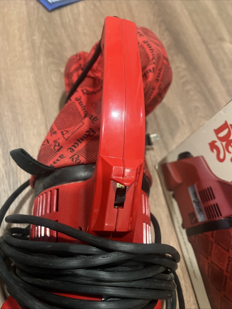 Royal Dirt Devil Hand Vac Vacuum Cleaner Model 103 Tested