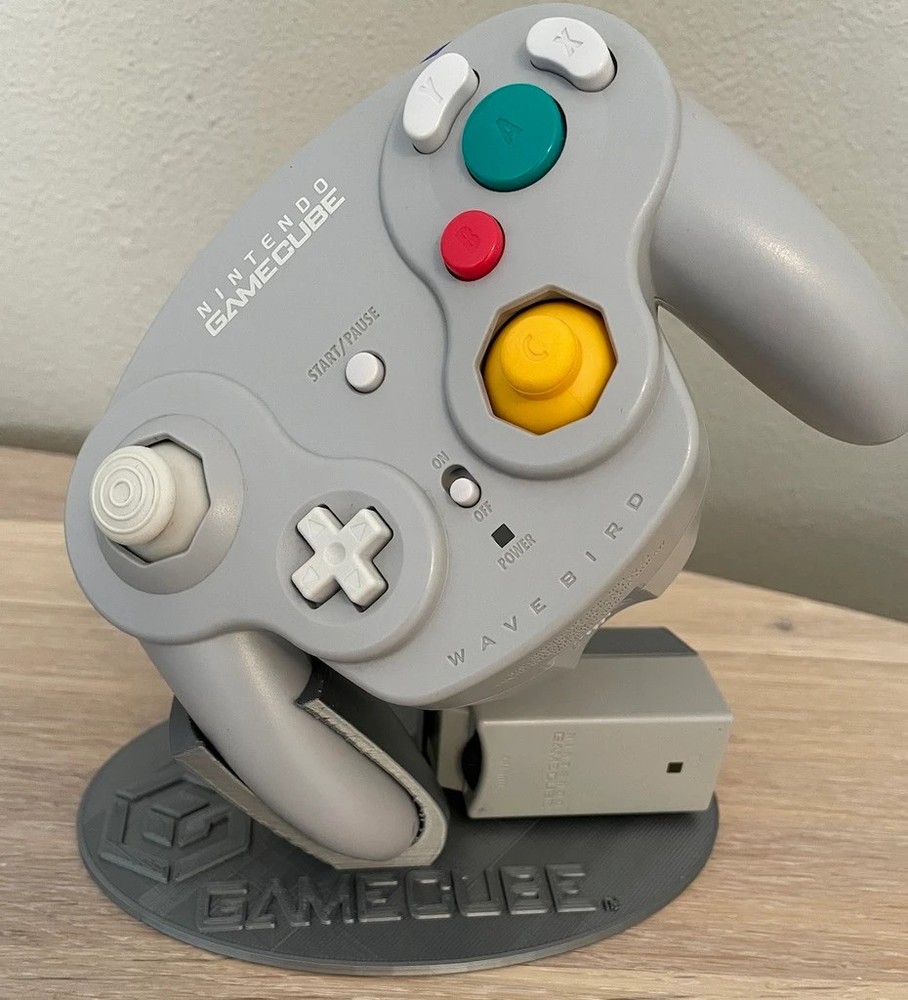 Nintendo GameCube WaveBird Controller Stand with Receiver Holder Display