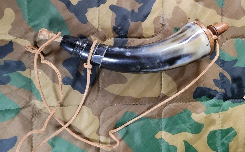 Modern Black Powder Muzzleloading Powder Horn Leather Strap