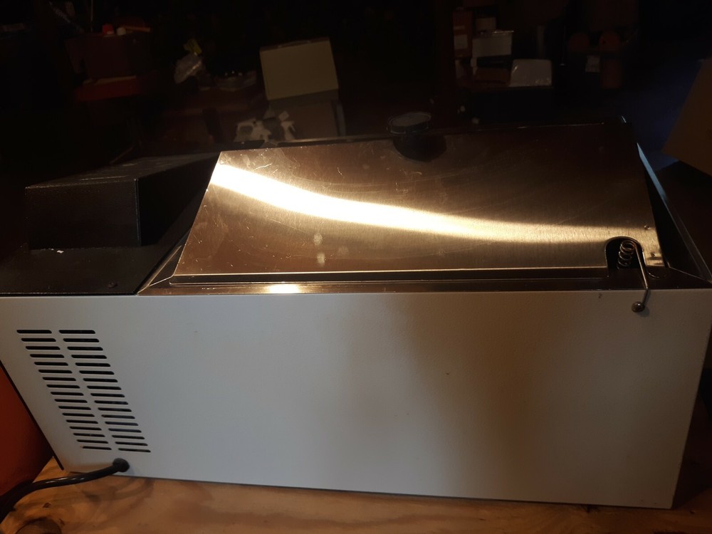 TESTED WORKING Precision Scientific Reciprocal Shaking Bath 66800