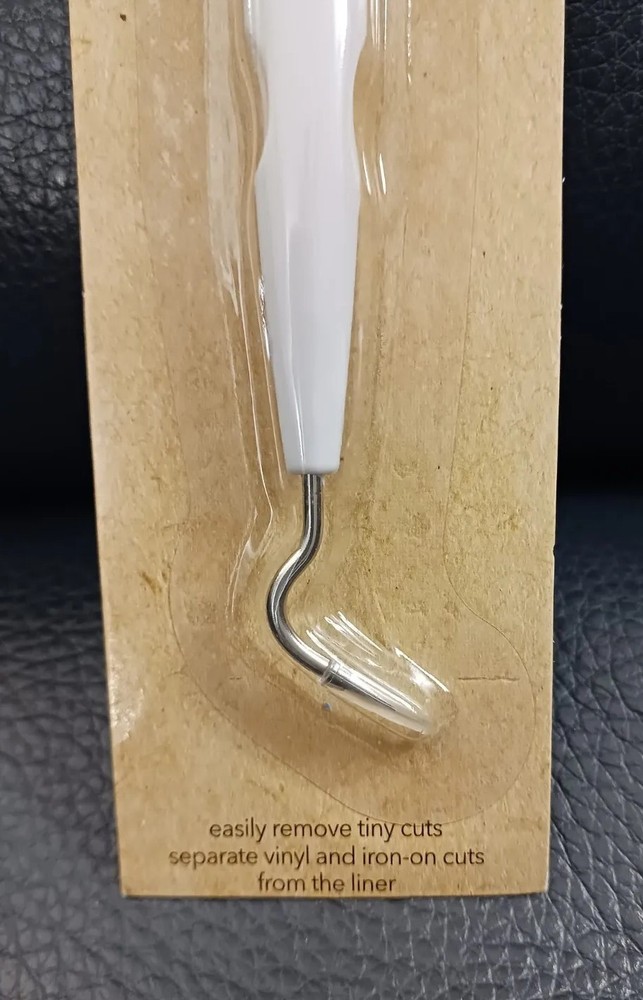 Crafter's Square - Craft Picker - Easily Remove Tiny Cuts From The Liner - 7"