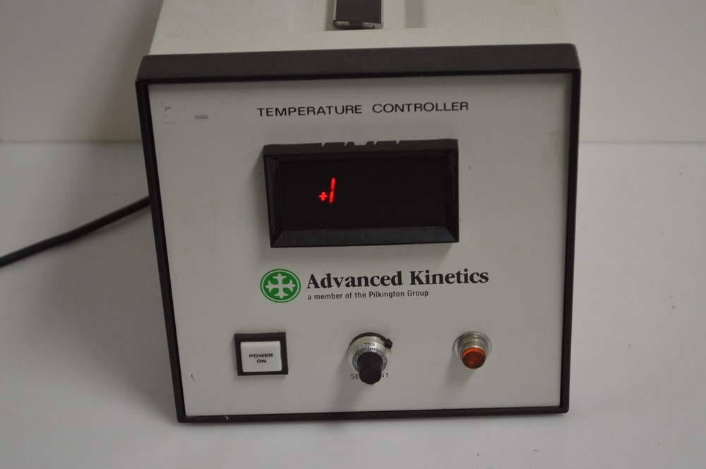 ADVANCED KINETICS TEMPERATURE CONTROLLER (GTN61)
