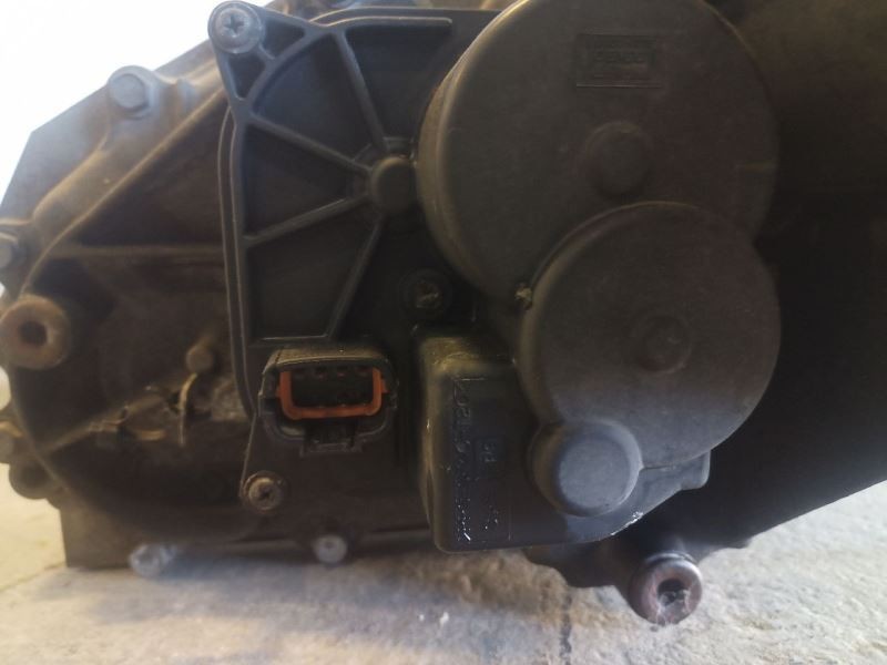 Transfer Case Auto From 2011 EQUATOR 10699651