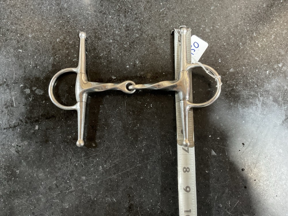 Used full cheek snaffle Bit With Slow Twist (450)