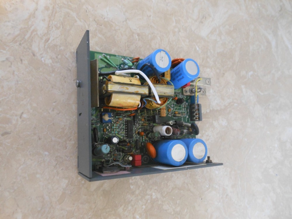 LAMBDA REGULATED POWER SUPPLY LFS-42-24