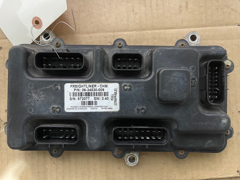 Freightliner POWER DISTRIBUTION BULKHEAD MODULE 06-34530-009