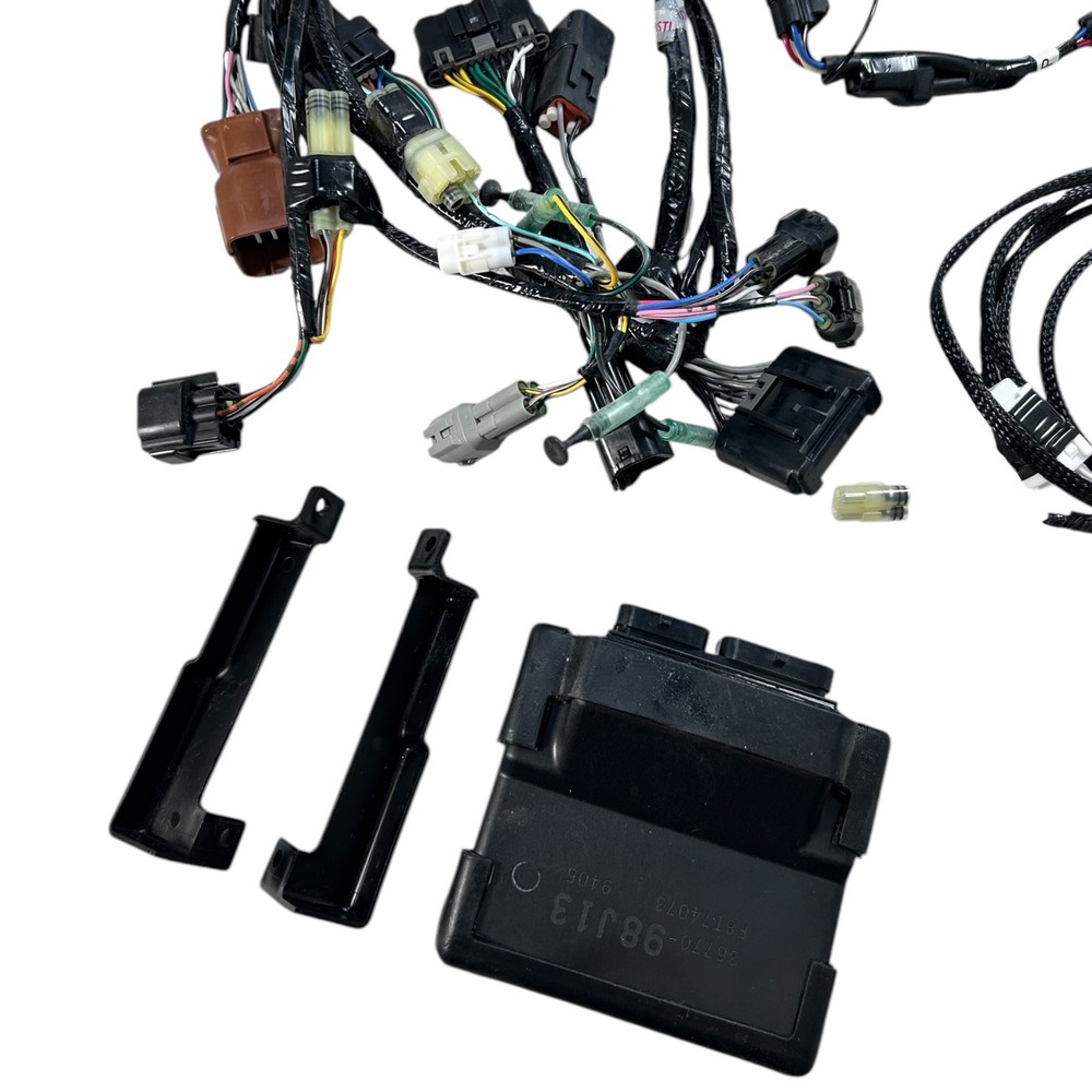 Suzuki SPC 1.0 Single Engine Precision Control Box Kit, 67000-98JE4, OEM