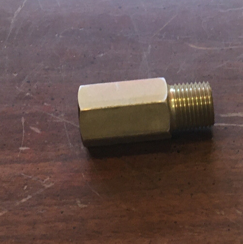 R102981 John Deere Adapter Fitting
