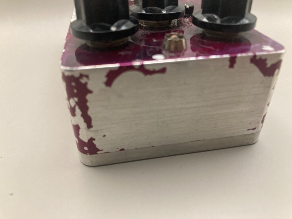 Leqtique 9/9 Distortion Effect Pedal from JP