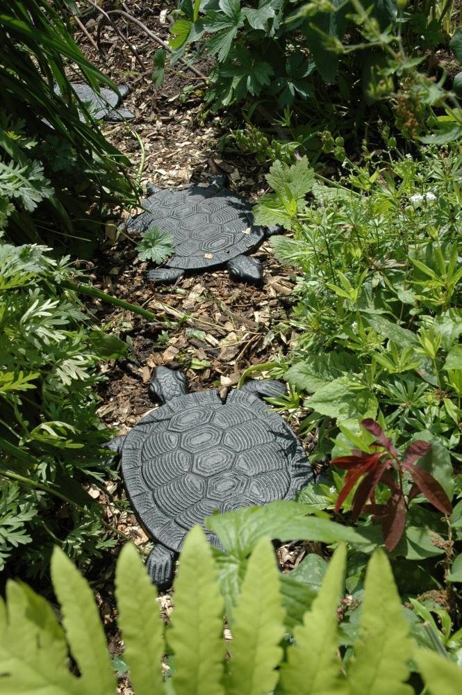 SS1 Turtle Stepping Stone 12.75" L