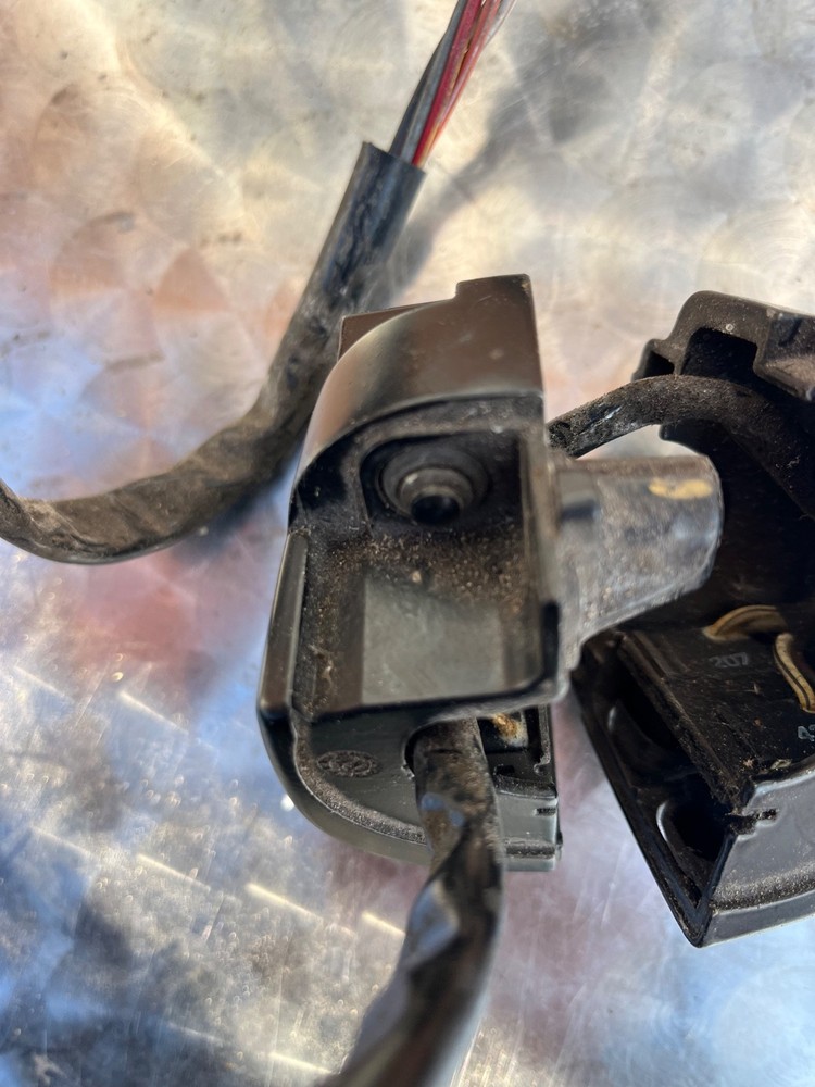 harley davidson right hand handlebar switches