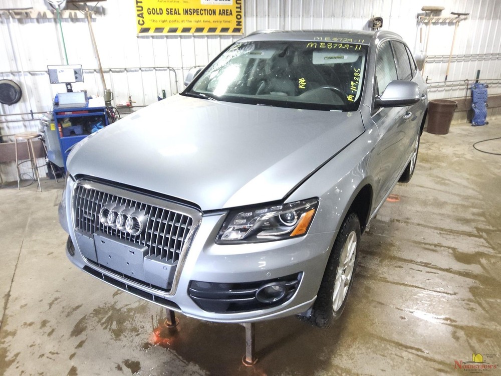 2011 Audi Q5 Driver Front Headrest Only Black Leather