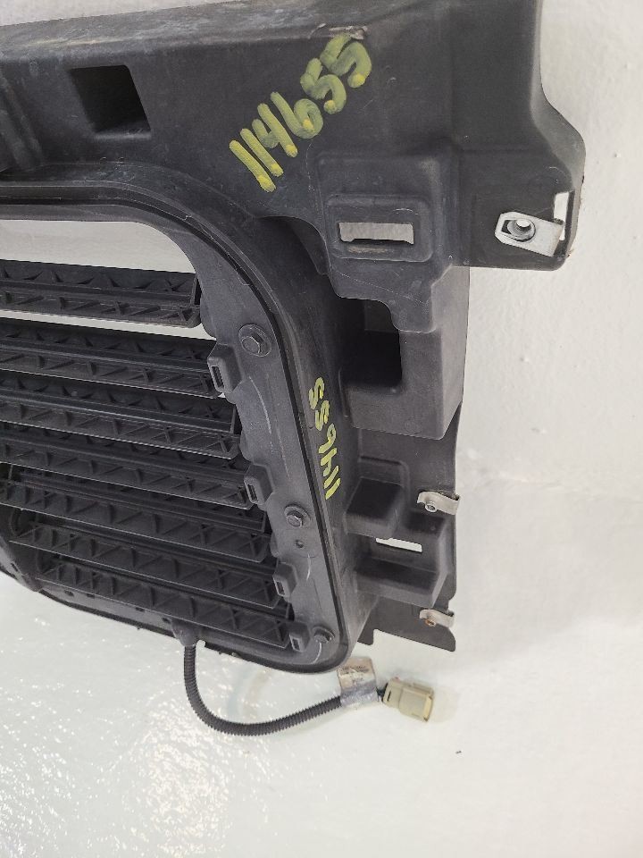 2017 Chevrolet Silverado 1500 Air Shutter