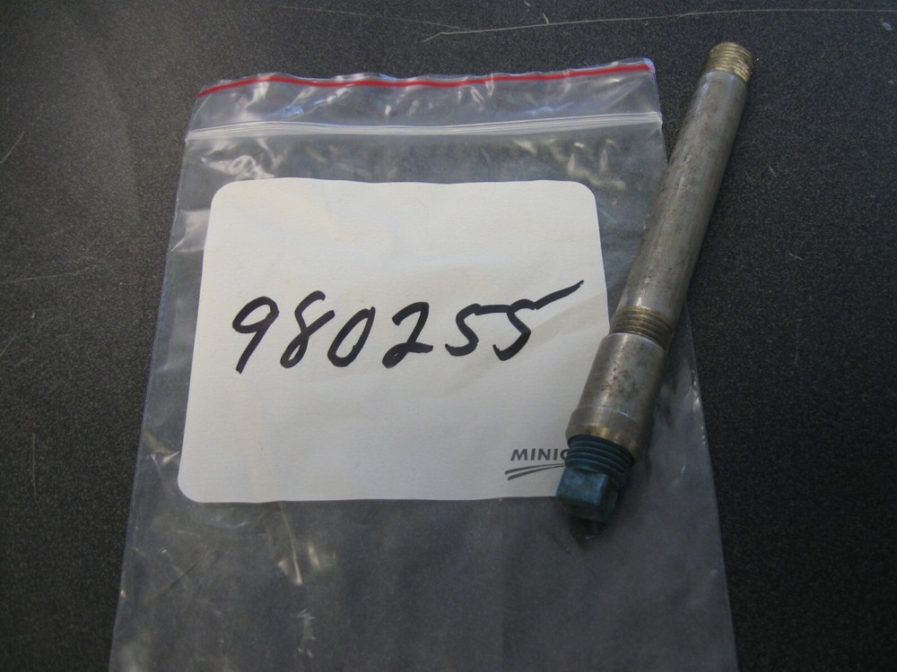 Johnson Evinrude OMC 0980255 Plug J302