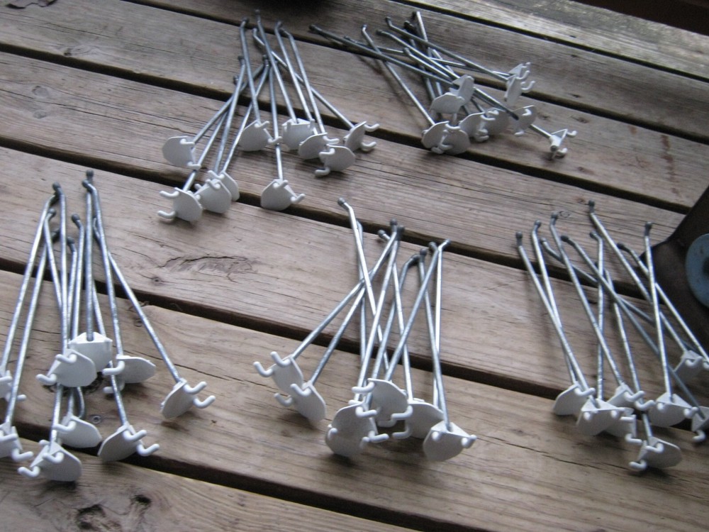 50 pcs 9" Fastback Heavy Duty Hooks ?? Peg Board Hooks