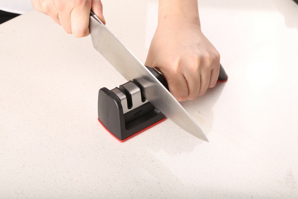 2 Stage Manual Knife Sharpener Carbide and Ceramic inserts FASTEDGE Red & Black