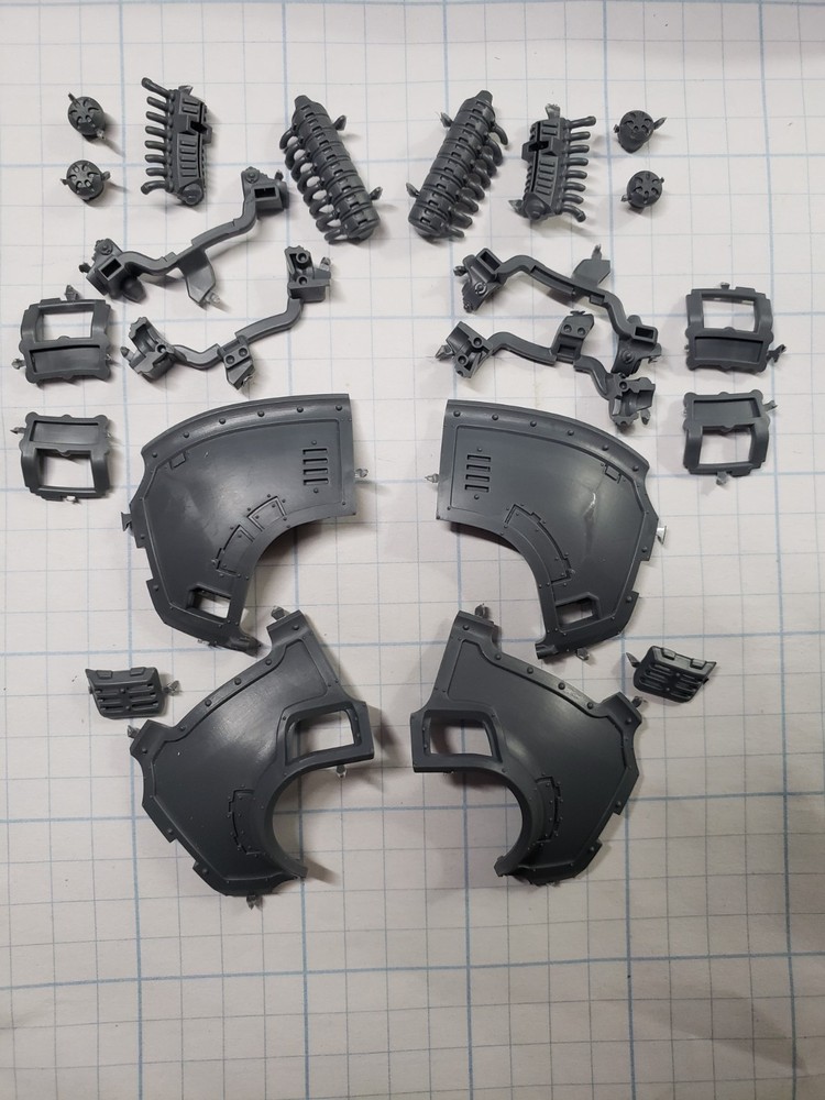 30K Space Marine Bits Saturnine Dreadnought Shield Generator Pauldrons B36