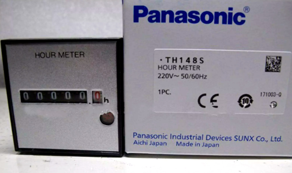 New In Box PANASONIC TH148S Hour Meter