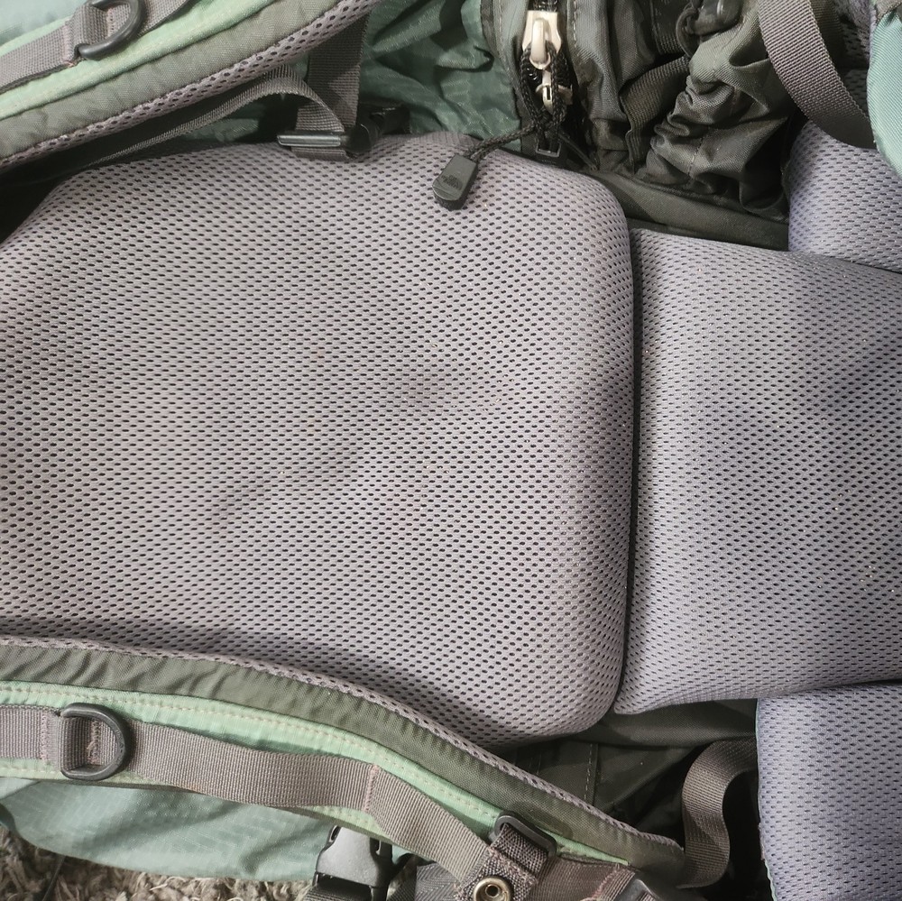 North Face Hiking Backpack Crestone 60 Gray Green Internal Frame Multi Strap W-M