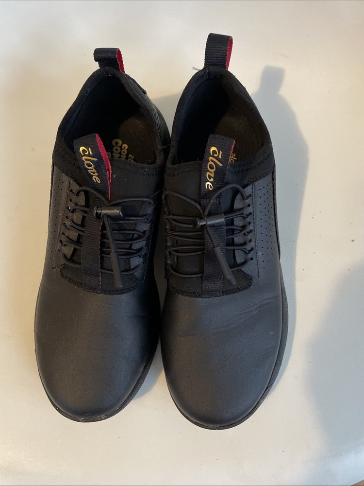 Clove Classic LX Black Python Nursing Shoes. Size Men’s 7.5, Women’s 9
