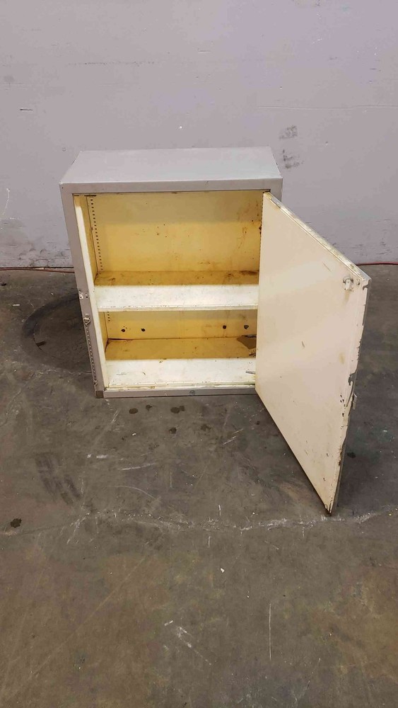 Duralab 2' Solid Overhead (SKU: 2505AA)(2505AA)
