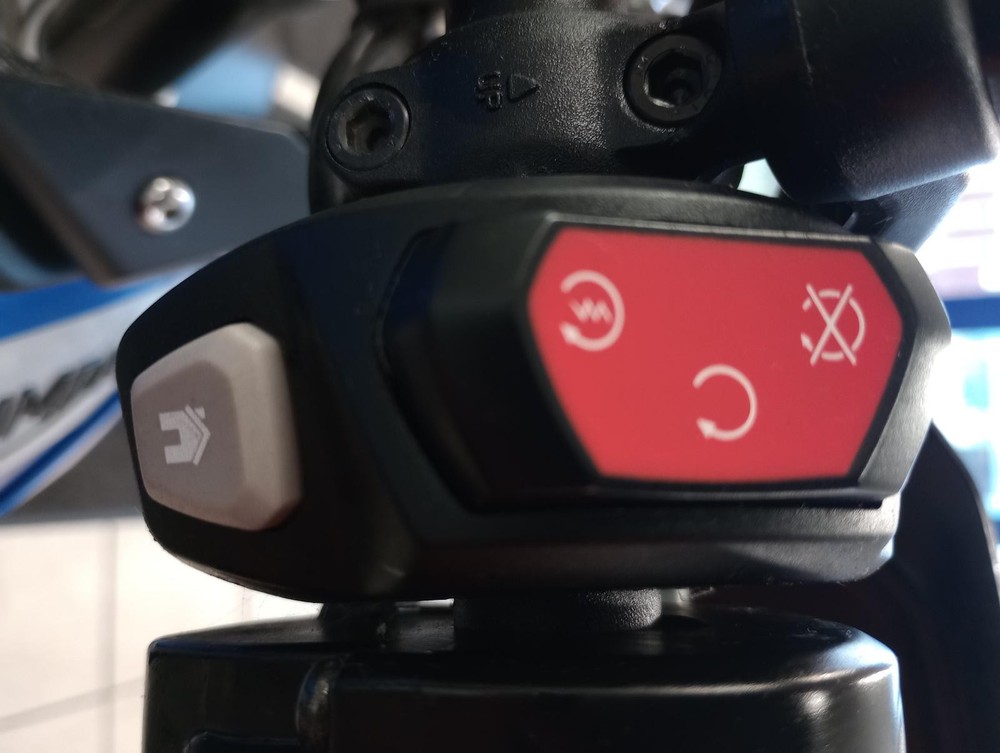 2023 TRIUMPH TIGER 900 GT RIGHT SWITCH GEAR