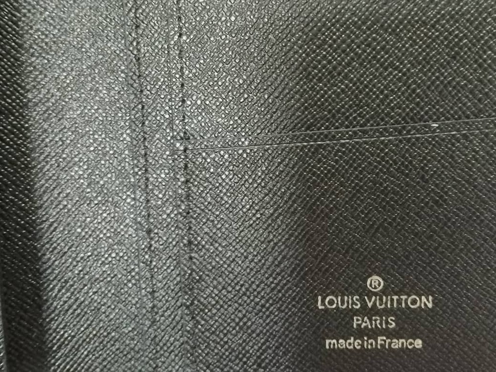 Louis Vuitton Monogram Eclipse Brazza Canvas Long Black Compact Wallet W/Box