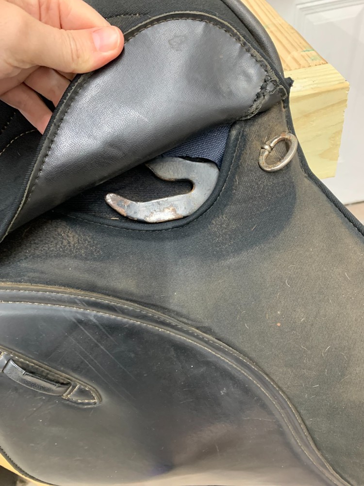 Thorowgood English All Purpose Saddle 17"