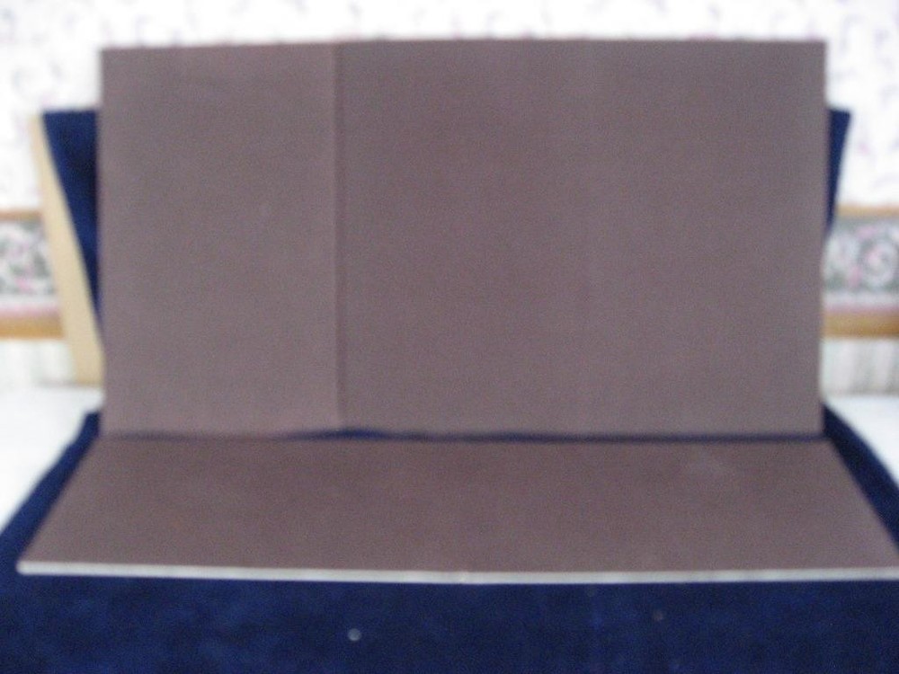 Broyhill Brasilia Round Dining Table Protector Pad