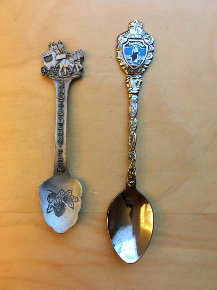 CALIFORNIA 18 SOUVENIR SPOONS COLLECTION